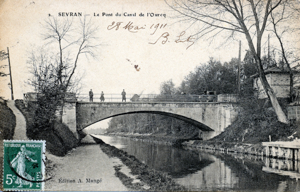 2. SEVRAN — Le Pont du Canal de l'Ourcq